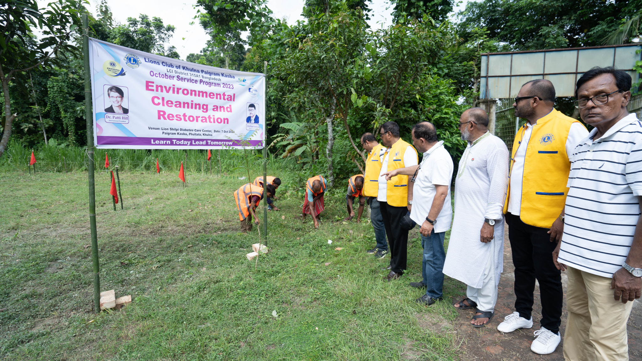 Environmental Cleaning and Restoration under October Service Program 2023 of Khulna Paigram Kasba Lions Club